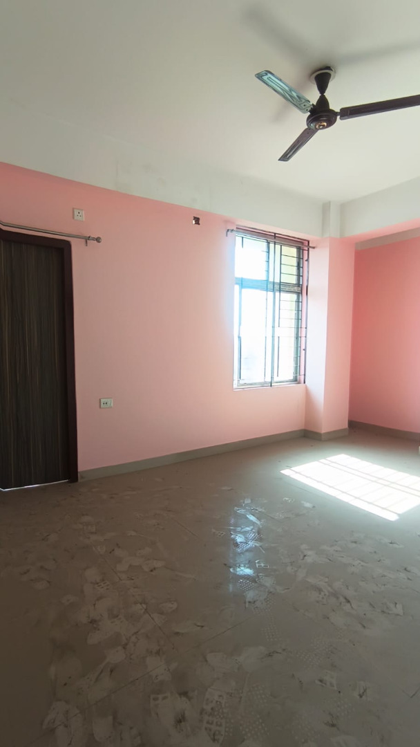 Unfurnished 3bhk in SBI ATM, Kahilipara Main Road, Jatia, Kahilipara, Guwahati, Assam, India for Rent